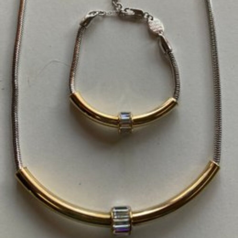 Henri Bendel Matching Necklace & Bracelet Set Gold tone Floating Tube - EUC - Picture 2 of 8